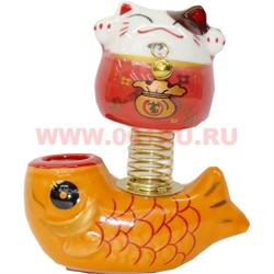 Кот Манеки Нэко на пружине на липучке для машины (371F) "рыба" - фото 104071