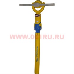 Крутяшка "миньон" со светом и музыкой - фото 56627