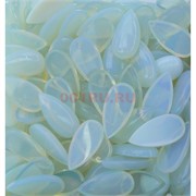 Кабошоны 15x30 капля из лунного камня